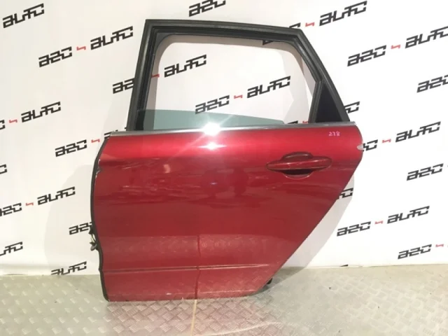 Дверь задняя левая для Citroen C4 Хэтчбек 2010-2016 на фотографиях