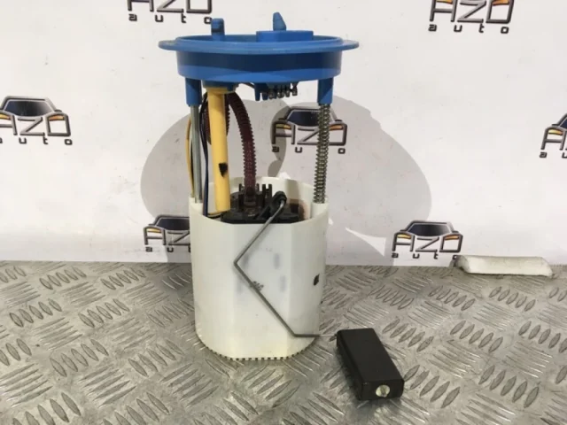 Корпус бензонасоса для Skoda Octavia A5 на фотографиях