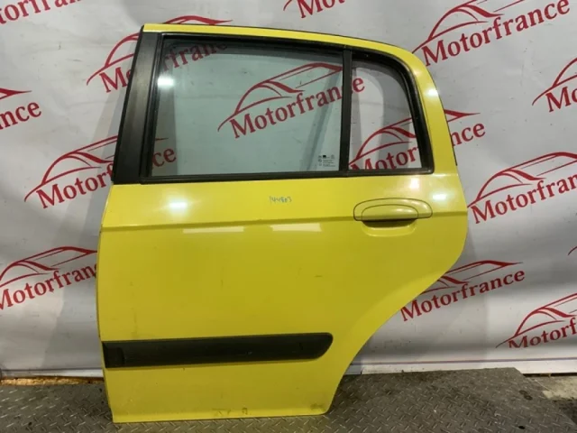 Накладка на дверь передняя левая для Hyundai Getz 2002-2011 на фотографиях