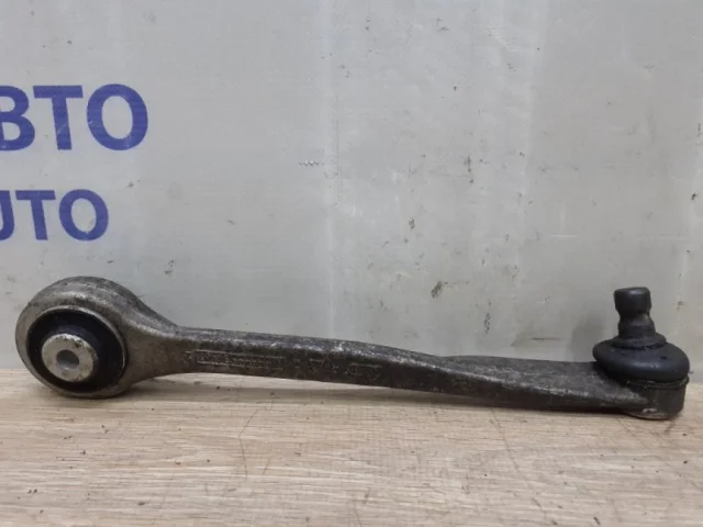 Рычаг передний правый верхний для Audi A6 C7 2010-2018 на фотографиях