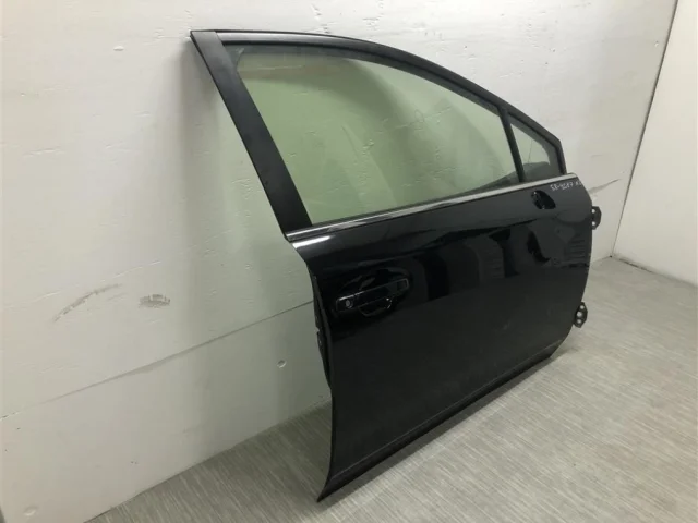 Дверь передняя правая для Subaru XV GT/G24 2017+ на фотографиях