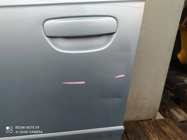 Дверь передняя левая для Audi A4 B7 Avant 2004-2008 на фотографиях