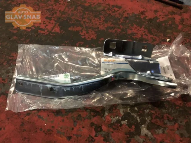 Петля капота левая для Nissan Qashqai J10 2006-2013 на фотографиях