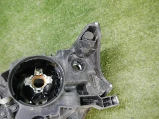 Фара правая для Lexus RX GGL10,15,16W, GYL10,15,16W (JDM) 2009-2014 на фотографиях