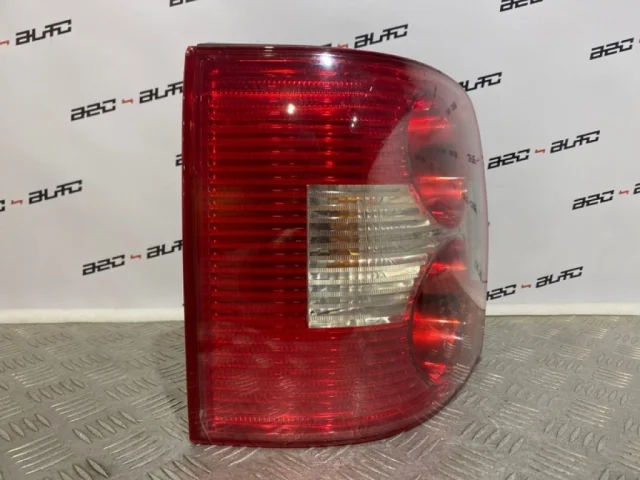 Фонарь противотуманный правый для Volkswagen Passat Variant (B5+ (B5.5), Typ 3BG) 2000-2005 на фотографиях