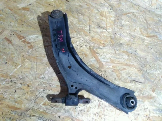 Рычаг передний левый верхний для Nissan X-Trail T31 JDM 2007-2013 на фотографиях