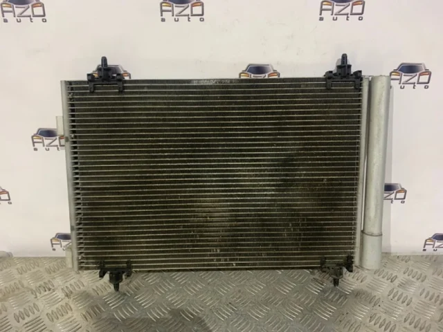 Радиатор кондиционера для Citroen C4 Седан 2010-2016 на фотографиях