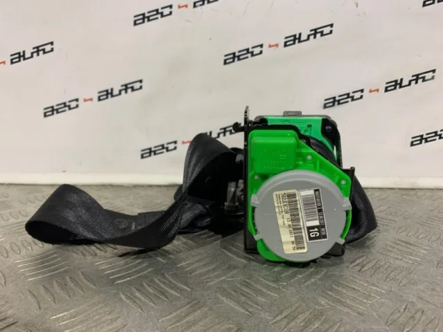 Ремень безопасности передний левый для Citroen C4 Хэтчбек 2010-2016 на фотографиях