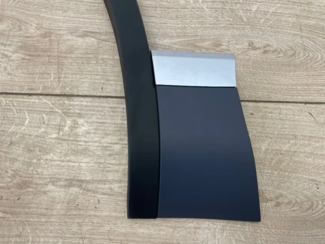 Арка колеса передняя левая для Volkswagen Touareg II (7P5) 2010-2014 на фотографиях