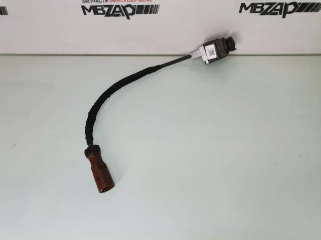 Камера заднего вида для Mercedes-Benz S class W222 2013-2017 на фотографиях