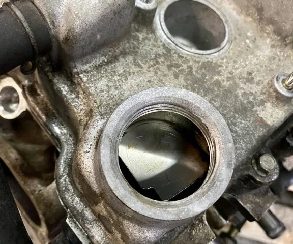 Двигатель для Toyota Avensis Универсал T250 2003-2008 на фотографиях