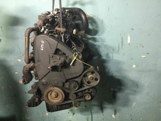 Двигатель без навесного для Fiat Ducato 244 (2002-2006) на фотографиях