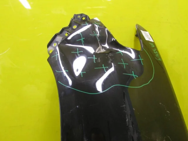 Крылья для Toyota Land Cruiser 200 (JDM) 2007-2013 на фотографиях