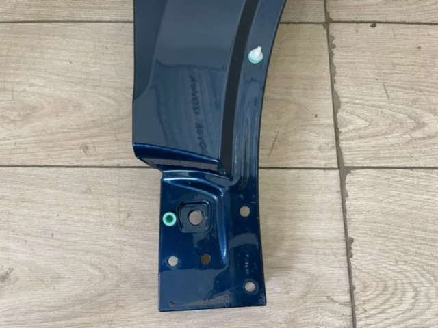 Крыло правое для Volkswagen Touareg III (CR) 2018+ на фотографиях