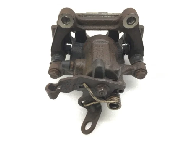 Суппорт задний правый для Skoda Octavia A5 на фотографиях