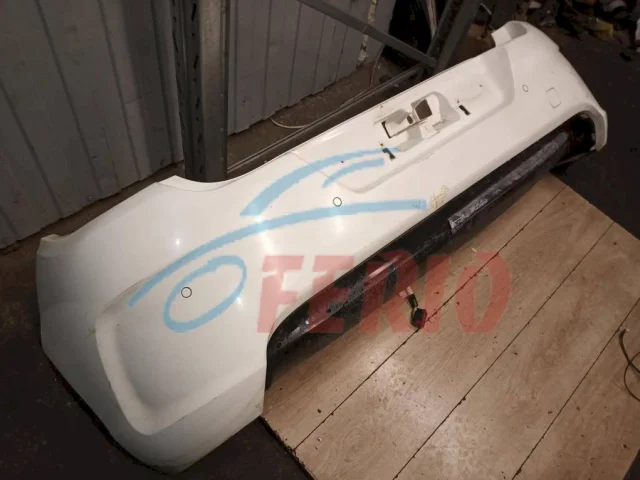 Бампер для Citroen C4 Хэтчбек 2010-2016 на фотографиях