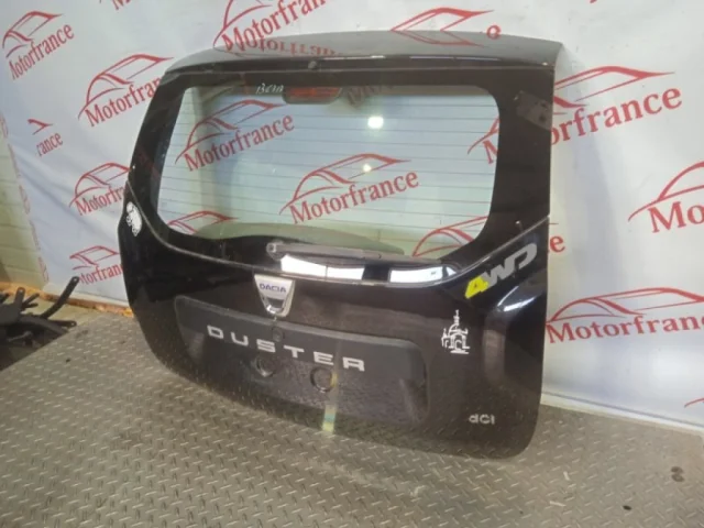 Дверь багажника для Renault Duster HM 2020+ на фотографиях