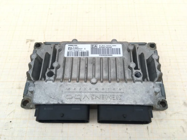 Блок управления АКПП для Citroen C4 Хэтчбек 3dr 2004-2011 на фотографиях