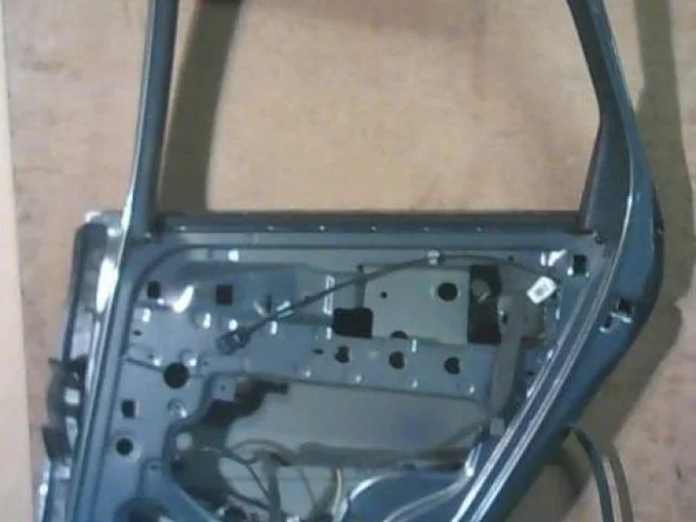 Двери для Renault Scenic JM rest 2006-2009 на фотографиях