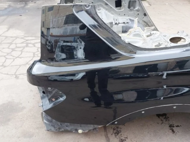 Крылья для Infiniti QX 56 2010-2014 на фотографиях