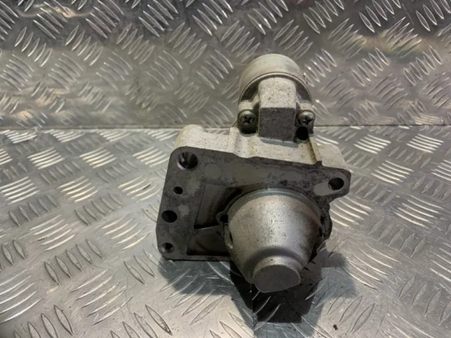 Стартер для Citroen C4 Хэтчбек 2010-2016 на фотографиях