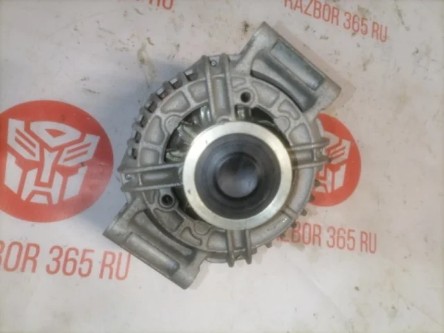 Генератор для Audi A4 B6 Avant 2000-2004 на фотографиях