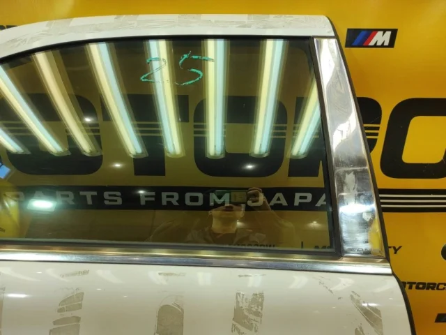 Дверь передняя правая для Mercedes-Benz S class W220 1998-2005 на фотографиях