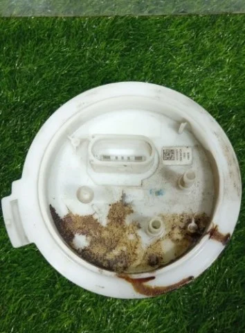 Корпус бензонасоса для Skoda Octavia A5 на фотографиях