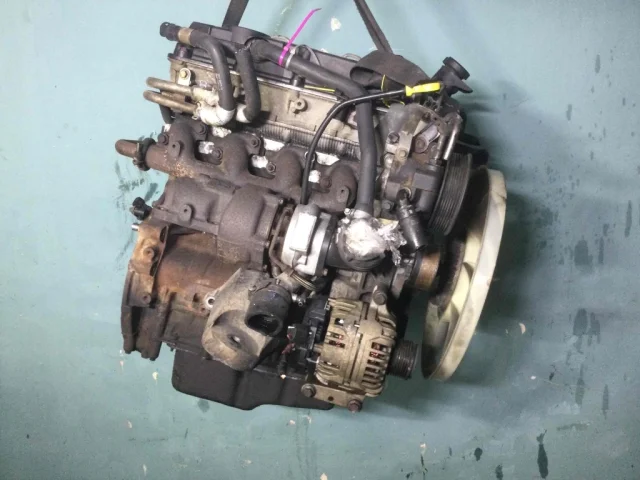 Двигатель для Ford Transit 2000-2006 Фургон на фотографиях