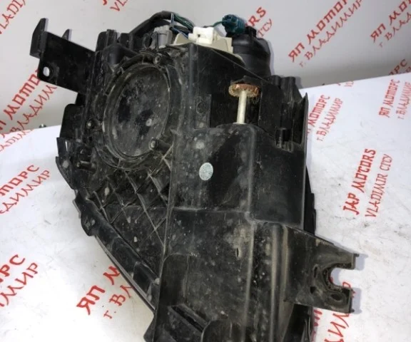 Фара левая для Nissan Teana J31 2003-2007 на фотографиях