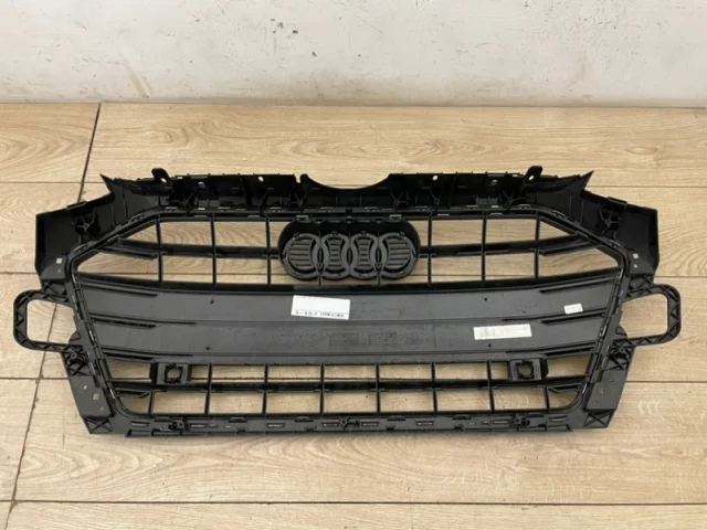 Решетка радиатора для Audi A4 B9 2015+ на фотографиях
