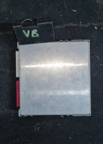 Блок управления двигателем для Opel Vectra B Caravan 1996-2003 на фотографиях