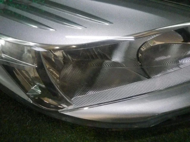 Фары для Ford Kuga CBV 2008-2013 на фотографиях