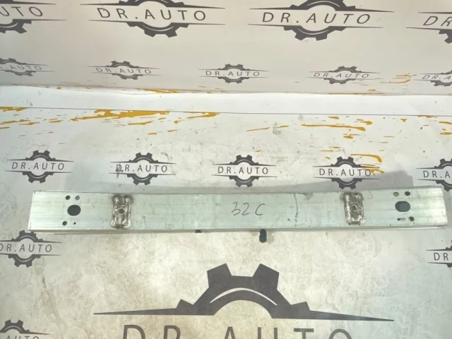 Усилитель бампера передний верхний для Lexus RX AGL10, GGL10, GLV15, GGL15, GLV10 2009-2015 на фотографиях