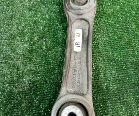 Рычаг передний левый верхний для BMW 5er Ф10 2010-2013 на фотографиях