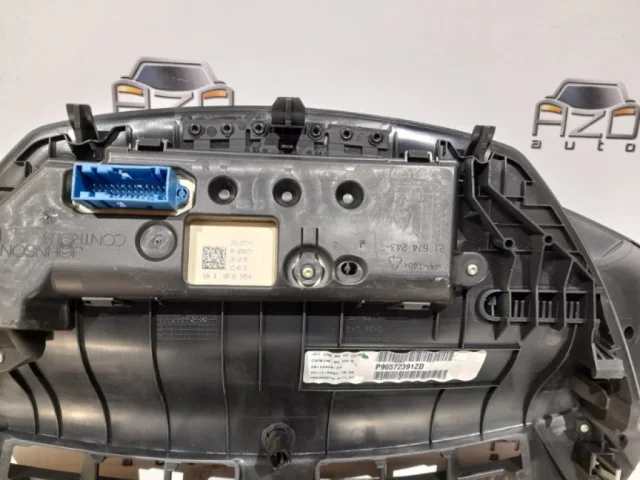 Приборная панель для Citroen C4 Хэтчбек 2004-2011 на фотографиях