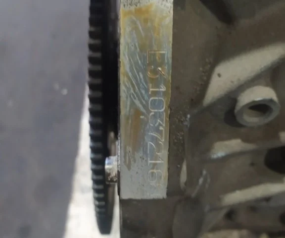 Двигатель без навесного для Mazda MPV LV (JDM) 1990-1999 на фотографиях