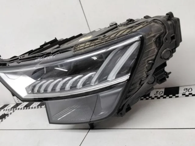 Фара левая для Audi Q8 4M 2018-2023 на фотографиях
