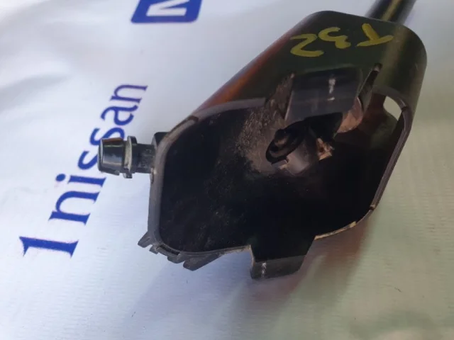 Фароомыватель левый для Nissan X-Trail T32 RU 2015-2022 на фотографиях