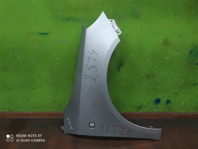 Крыло правое для Skoda Fabia 5J Estate 2007-2015 на фотографиях