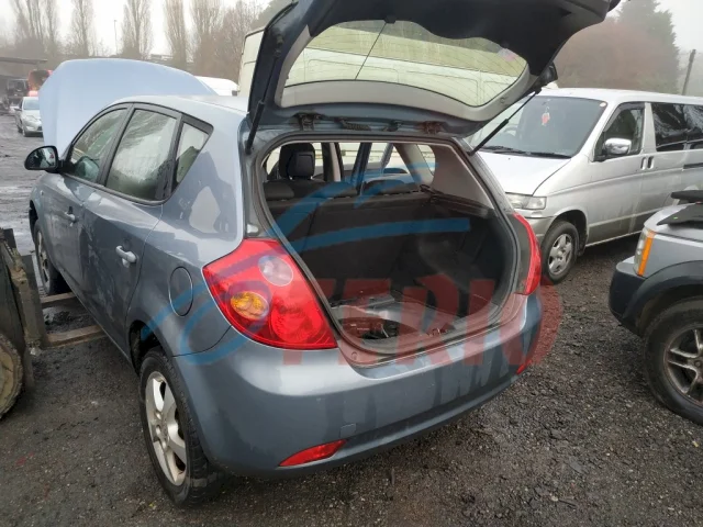 Двери для Kia Ceed 1 ED rest 2010-2012 на фотографиях
