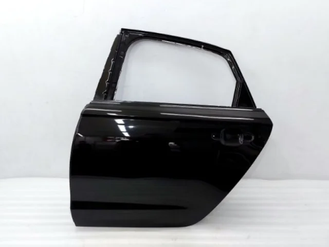 Двери для Audi A6 C8 Allroad quattro 2019+ на фотографиях