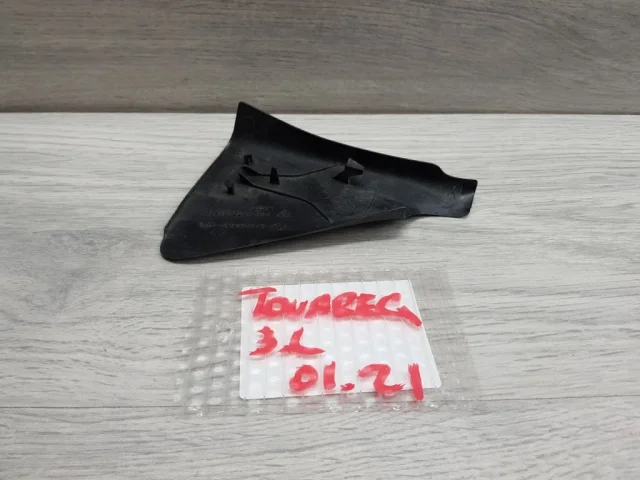 Накладка двери задней левой для Volkswagen Touareg I (7L) 2002-2010 на фотографиях