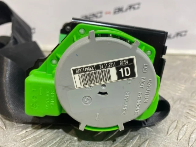 Ремень безопасности передний правый для Citroen C4 Хэтчбек 2010-2016 на фотографиях