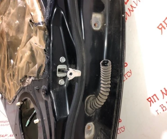 Молдинг двери задний левый для Suzuki SX4 2006-2009 на фотографиях