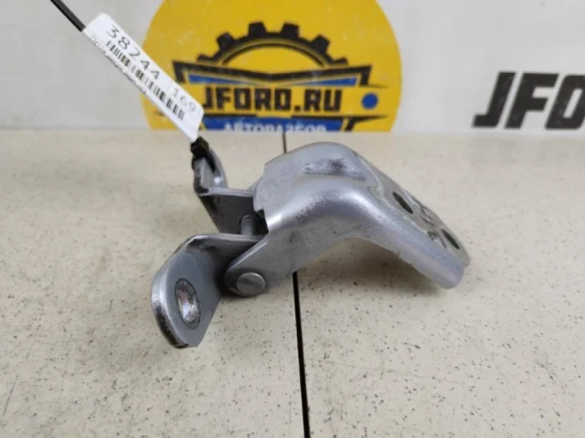 Петля двери задняя левая нижняя для Kia Cerato YD 2016-2020 rest. на фотографиях