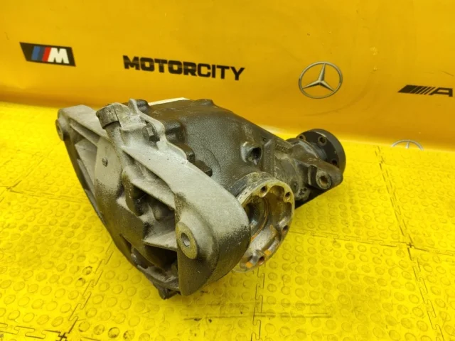 Рулевой редуктор для BMW 7er Е38 1994-2001 на фотографиях