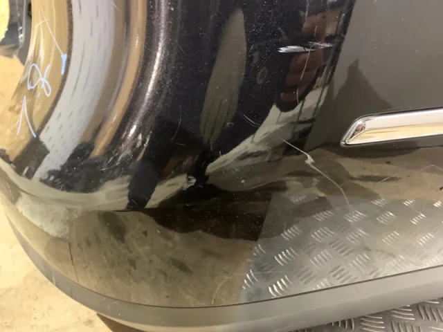 Бампер для Volkswagen Passat Variant (B6, Typ 3C) 2004-2010 на фотографиях