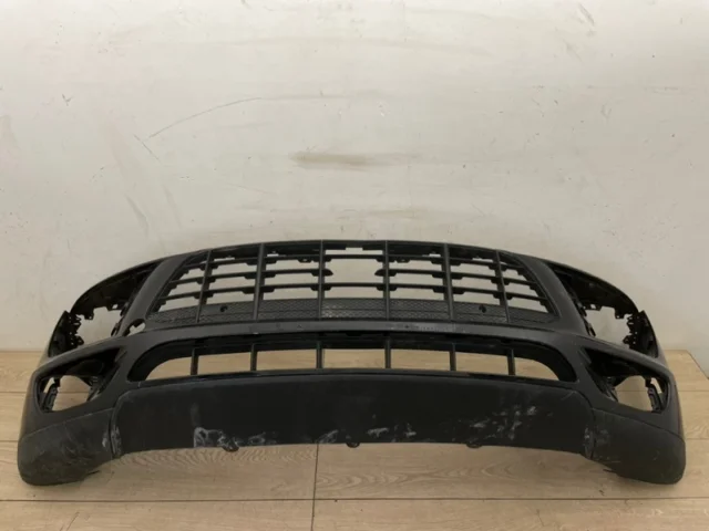 Бампер передний для Porsche Macan 95B 2014-2023 на фотографиях