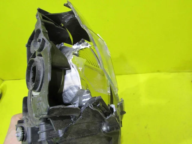 Фара правая для Lexus RX GGL10,15,16W, GYL10,15,16W (JDM) 2009-2014 на фотографиях